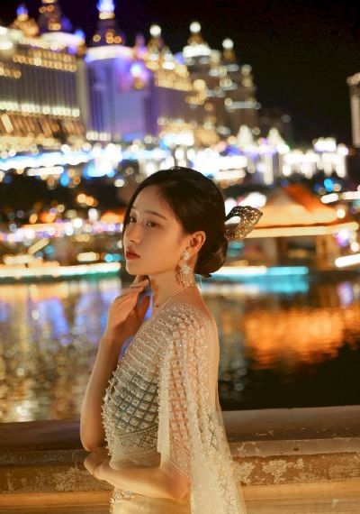 伊东真绪