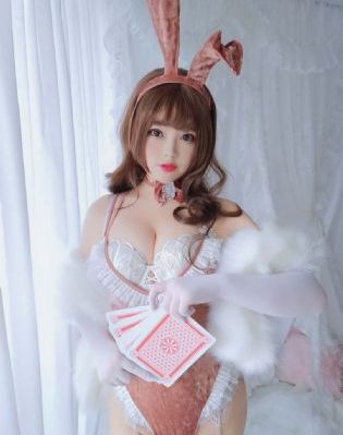 四虎精品在线播放