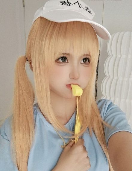 艾曼纽4