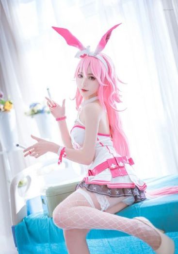披萨女孩