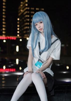 教室脔到她哭h粗话h好爽视频