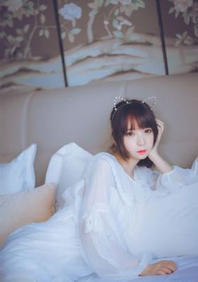 天降的女子从二楼掉下来了第九集