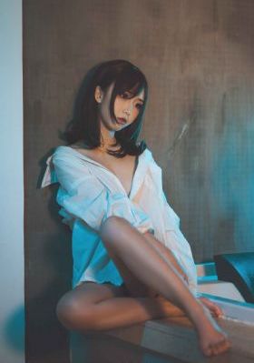 加勒比女海盗2在线无删版